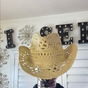 Stylish Cream Woven Cowgirl Hat